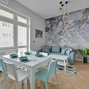 https://lion-apartments-nicea.sopothotels.com